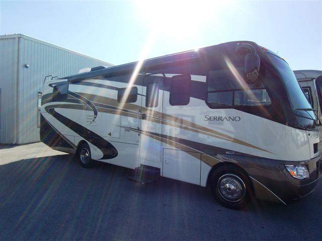 New 2010 Fourwinds SERRANO 31Z Class A - Diesel For Sale